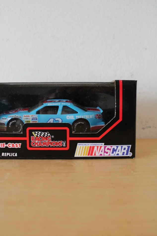 Earrings Nascar Nascar Racing Champions 43 Richard Petty Stock Car Earrings Nascar Nascar Racing Champions 43 Richard Petty Stock Car