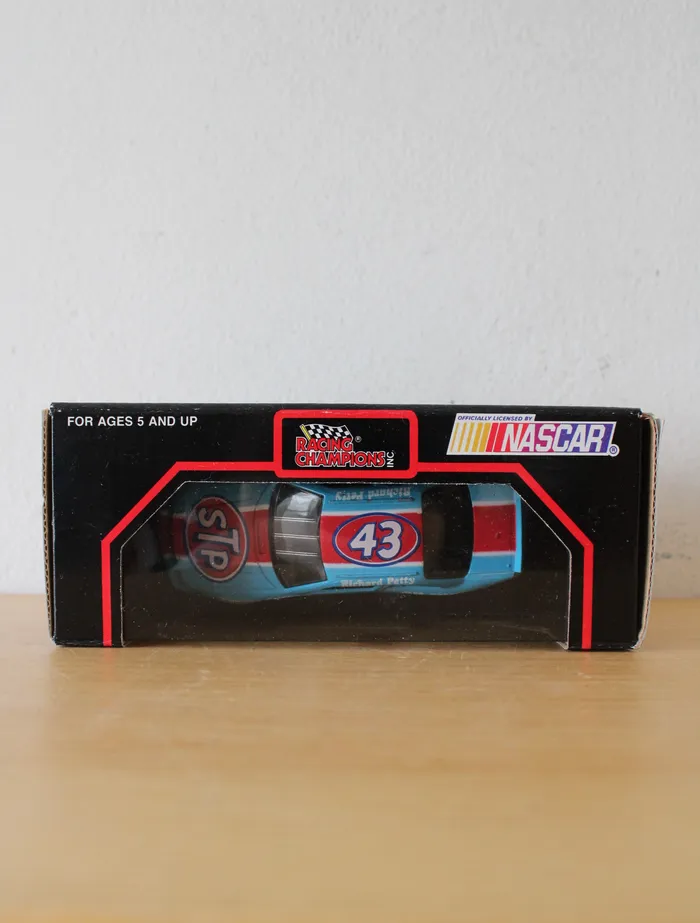 Earrings Nascar Nascar Racing Champions 43 Richard Petty Stock Car Earrings Nascar Nascar Racing Champions 43 Richard Petty Stock Car