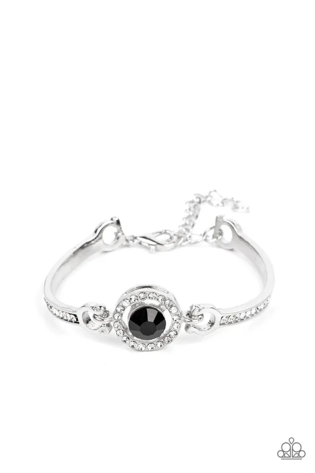 Bracelets Paparazzi Jewelry Paparazzi Bracelet Focused and Fabulous Black Bracelets Paparazzi Jewelry Paparazzi Bracelet Focused and Fabulous Black