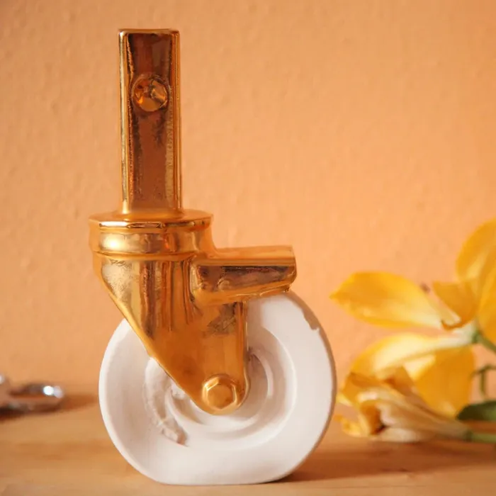 Candy Relics PreStyled Sets 22k Gold Caster Wheel Vase
