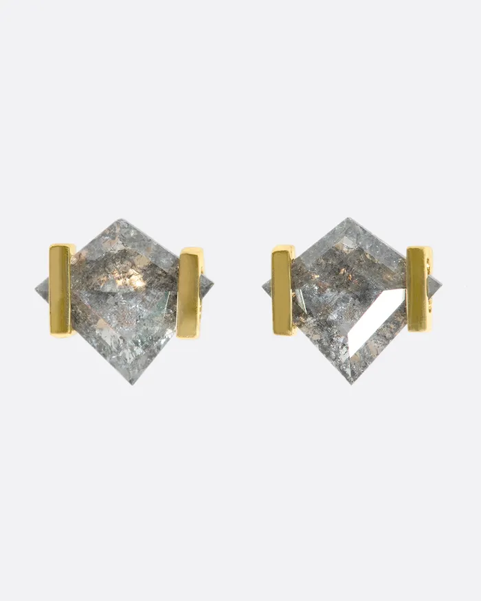 Earrings JANUKA Icy Grey Diamond Band Earrings