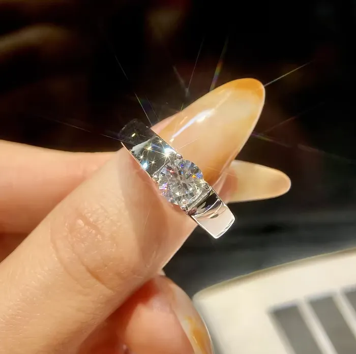 VVS Jewelry Rings Minimalist 1CT 925 Sterling Silver Moissanite Ring