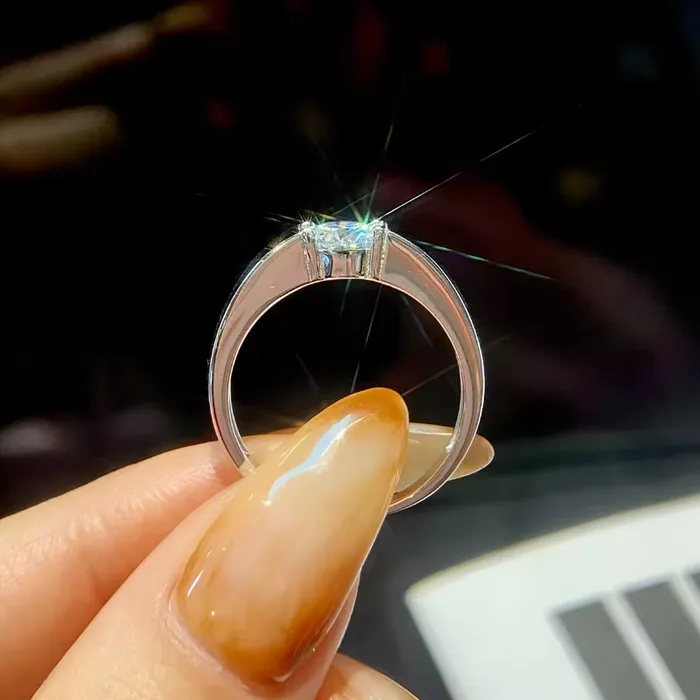 VVS Jewelry Rings Minimalist 1CT 925 Sterling Silver Moissanite Ring