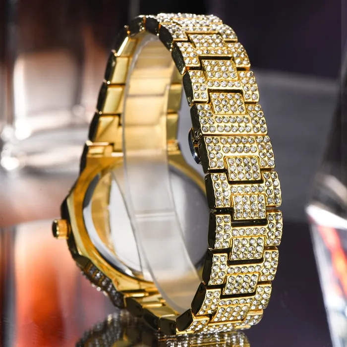 VVS Jewelry Watches VVS Jewelry Chronograph Shine Iced out Watch