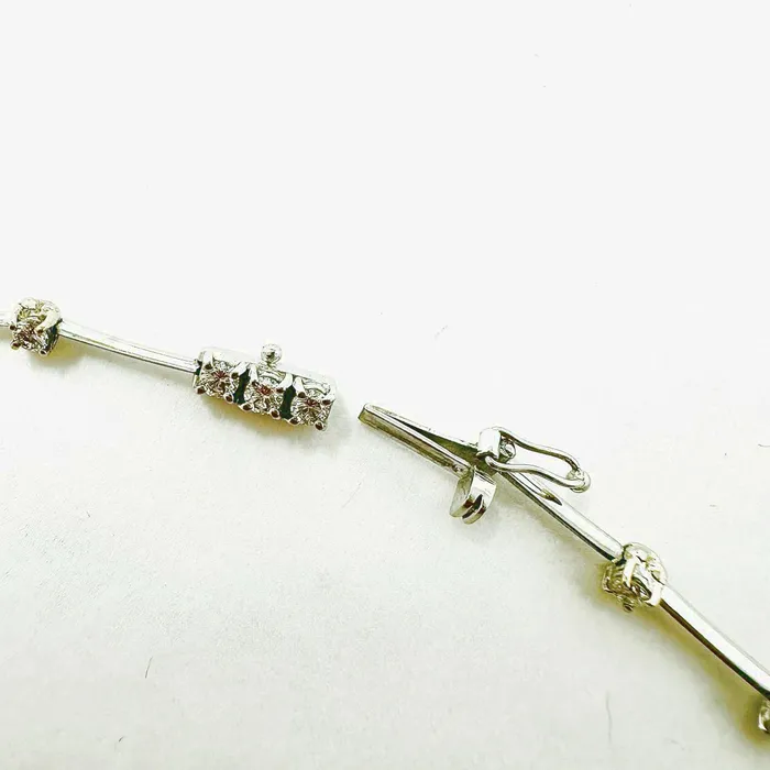 18K White Gold Necklace with Detachable Black Tahitian Pearl and 71 Diamonds Jewelry Necklaces
