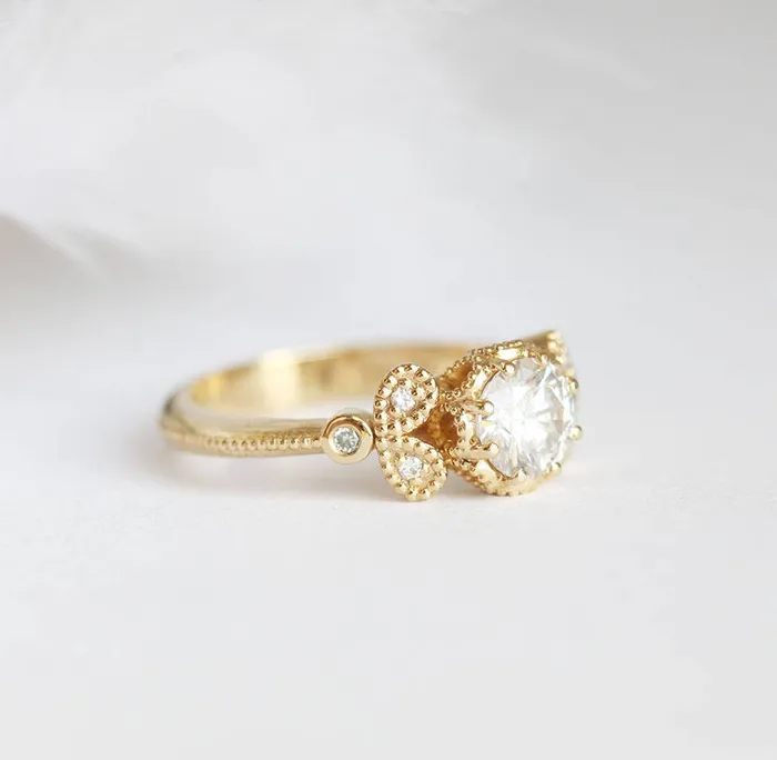 Amanda Moissanite Engagement Ring Capucinne Rings