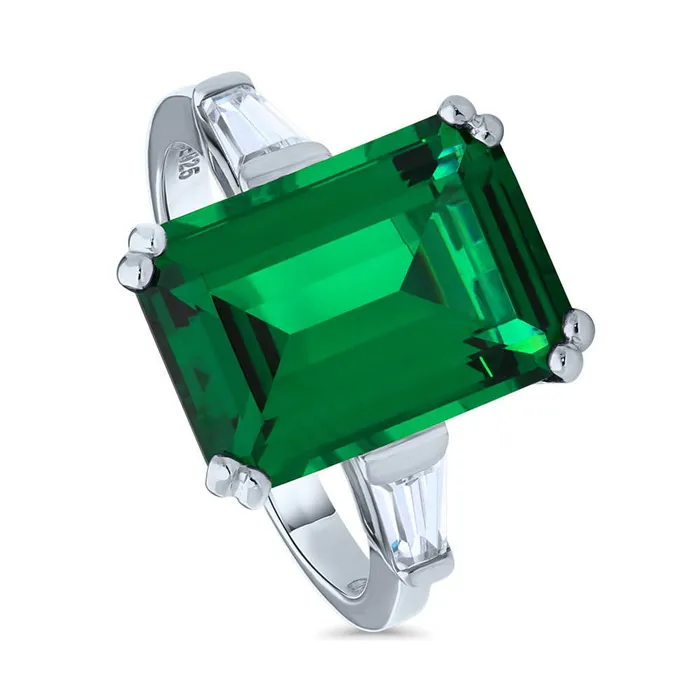BERRICLE Rings Solitaire Simulated Emerald CZ Ring in Sterling Silver 85ct