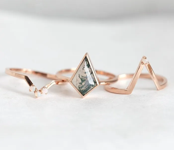Capucinne Rings Zara Kite Moss Agate Ring