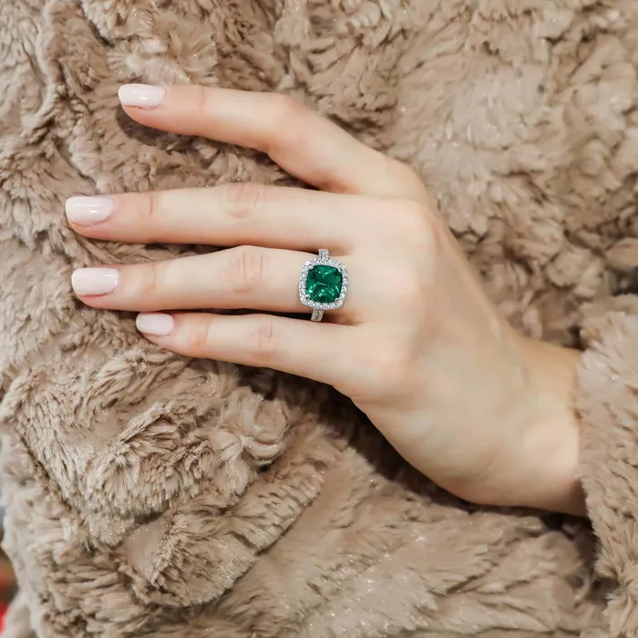 Rings BERRICLE Halo Green Cushion CZ Ring in Sterling Silver