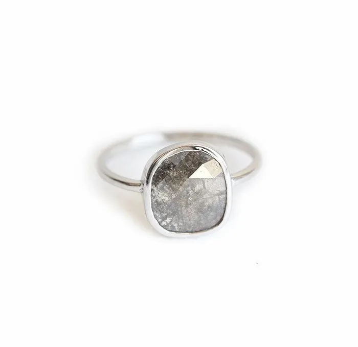 Rings Capucinne Heidi Salt Pepper Diamond Slice Ring
