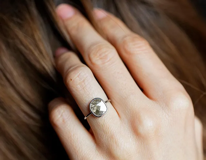 Rings Capucinne Heidi Salt Pepper Diamond Slice Ring
