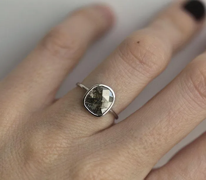 Rings Capucinne Heidi Salt Pepper Diamond Slice Ring