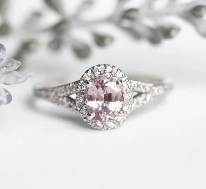 Rings Cristina Sapphire Diamond Halo Ring capucinne