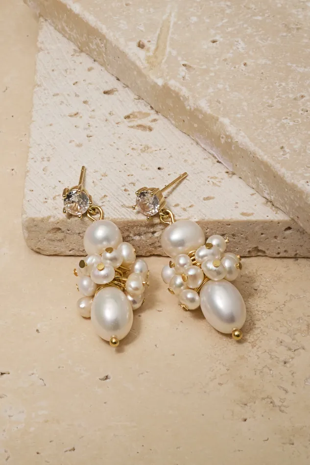 Untamed Petals Sydney Pearl Drops Earrings