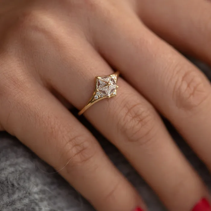 ARTEMER Rings Star Engagement Ring with Five Triangle Cut Diamonds