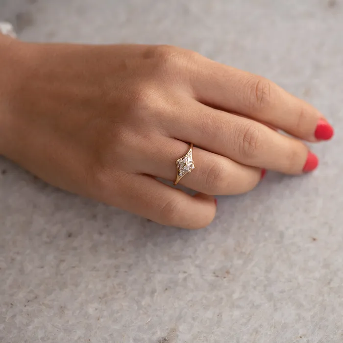ARTEMER Rings Star Engagement Ring with Five Triangle Cut Diamonds