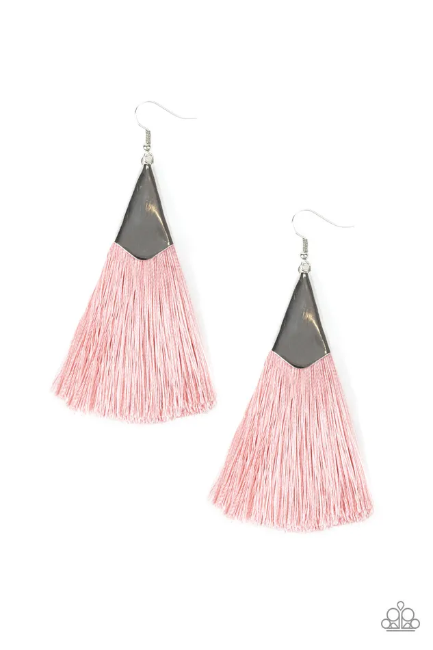 Earrings In Full Plume Pink Paparazzi Earrings All Eyes On U Jewelry Paparazzi Accessories Earrings In Full Plume Pink Paparazzi Earrings All Eyes On U Jewelry Paparazzi Accessories