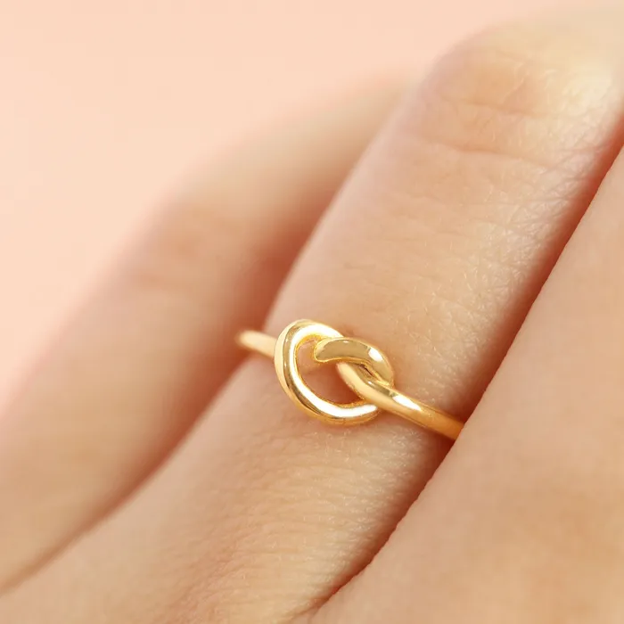 LOULOUROSE Knotted Heart Ring Rings