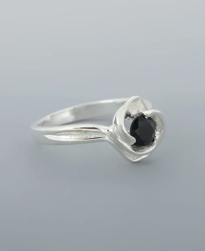 Rings Buddha Groove Black Onyx and Sterling Silver Floral Ring