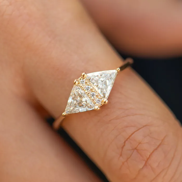 Rings Triangle Cut Diamond Ring One Carat ARTEMER